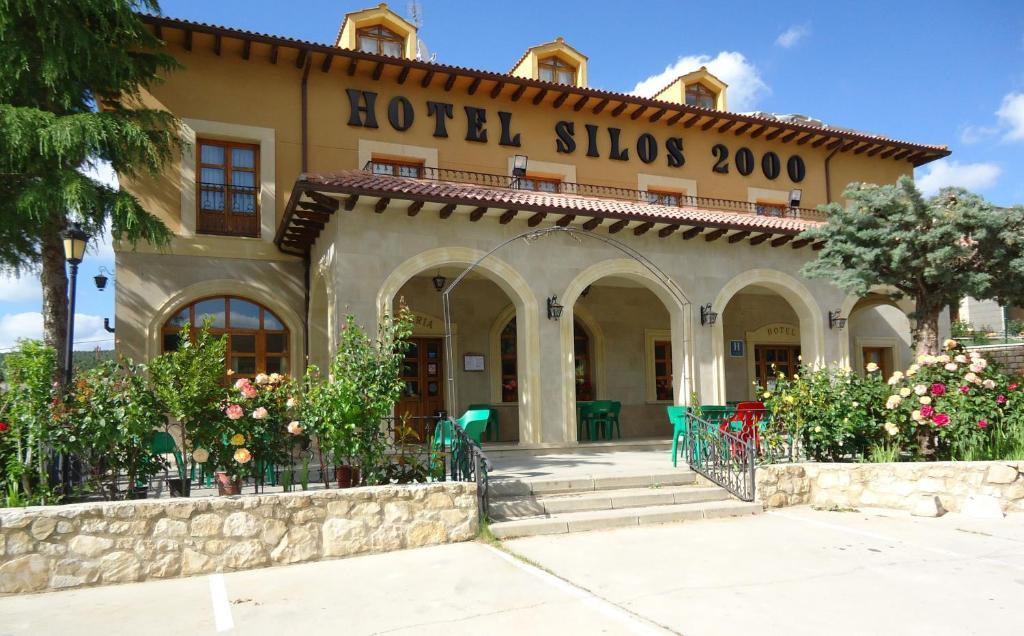 Hotel Silos 2000 Santo Domingo De Silos Eksteriør billede